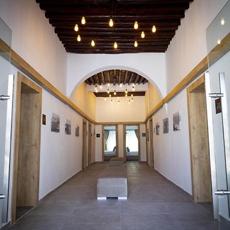 Avenue Hotel Girne Buitenkant foto